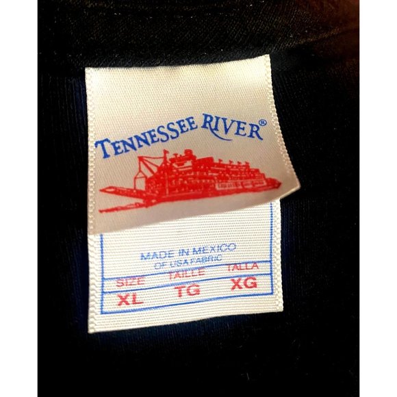 Black Graphic Tee "My parents think I'm upstairs doing my homework" size XL - Picture 3 of 3